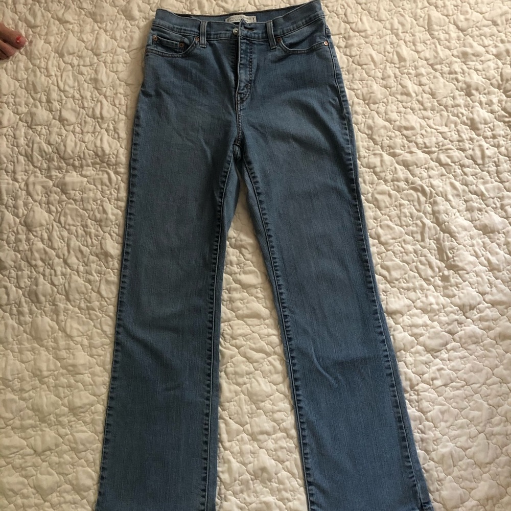 Light blue bootcut Levi’s